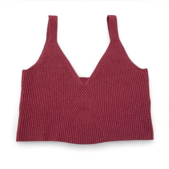 J. Crew Tops - J. Crew Cashmere Blend Ribbed Cropped Sweater Tank Top Women’s Large Preppy Fall